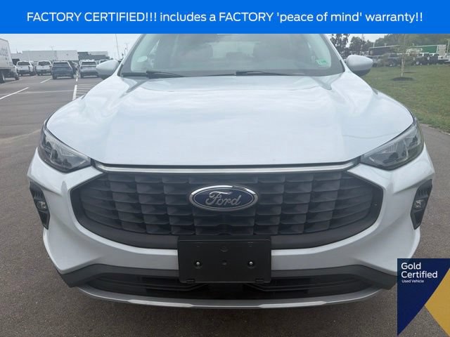 Used 2025 Ford Escape Platinum AWD/4WD image 4