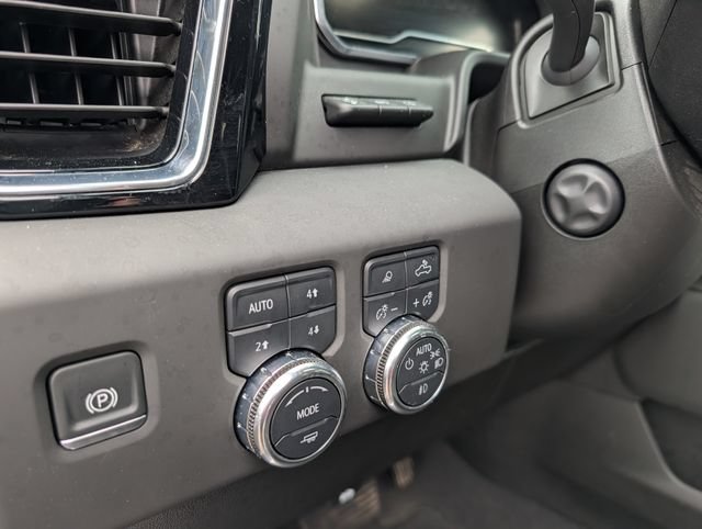 Used 2025 GMC Sierra 1500 Denali w/ Denali Reserve Package AWD/4WD image 19