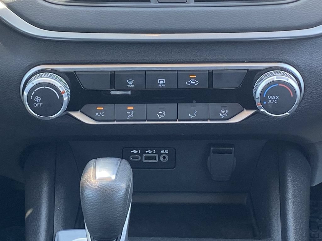 Used 2025 Nissan Altima 2.5 S FWD image 31