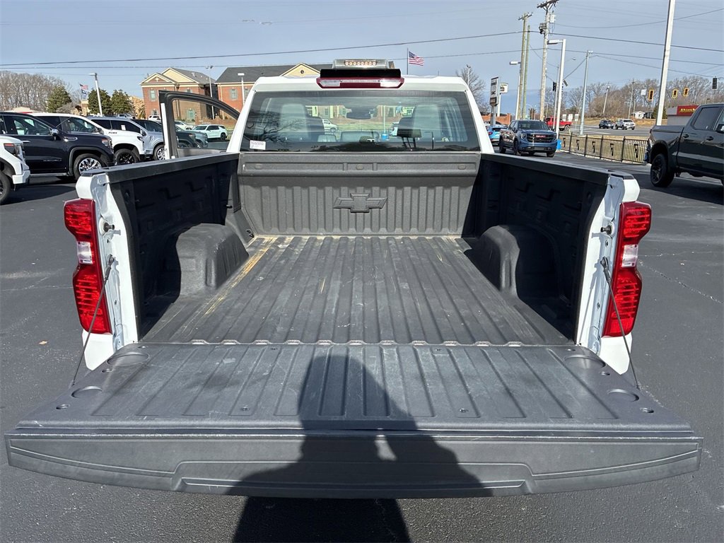 Used 2022 Chevrolet Silverado 1500 W/T w/ Trailering Package image 19