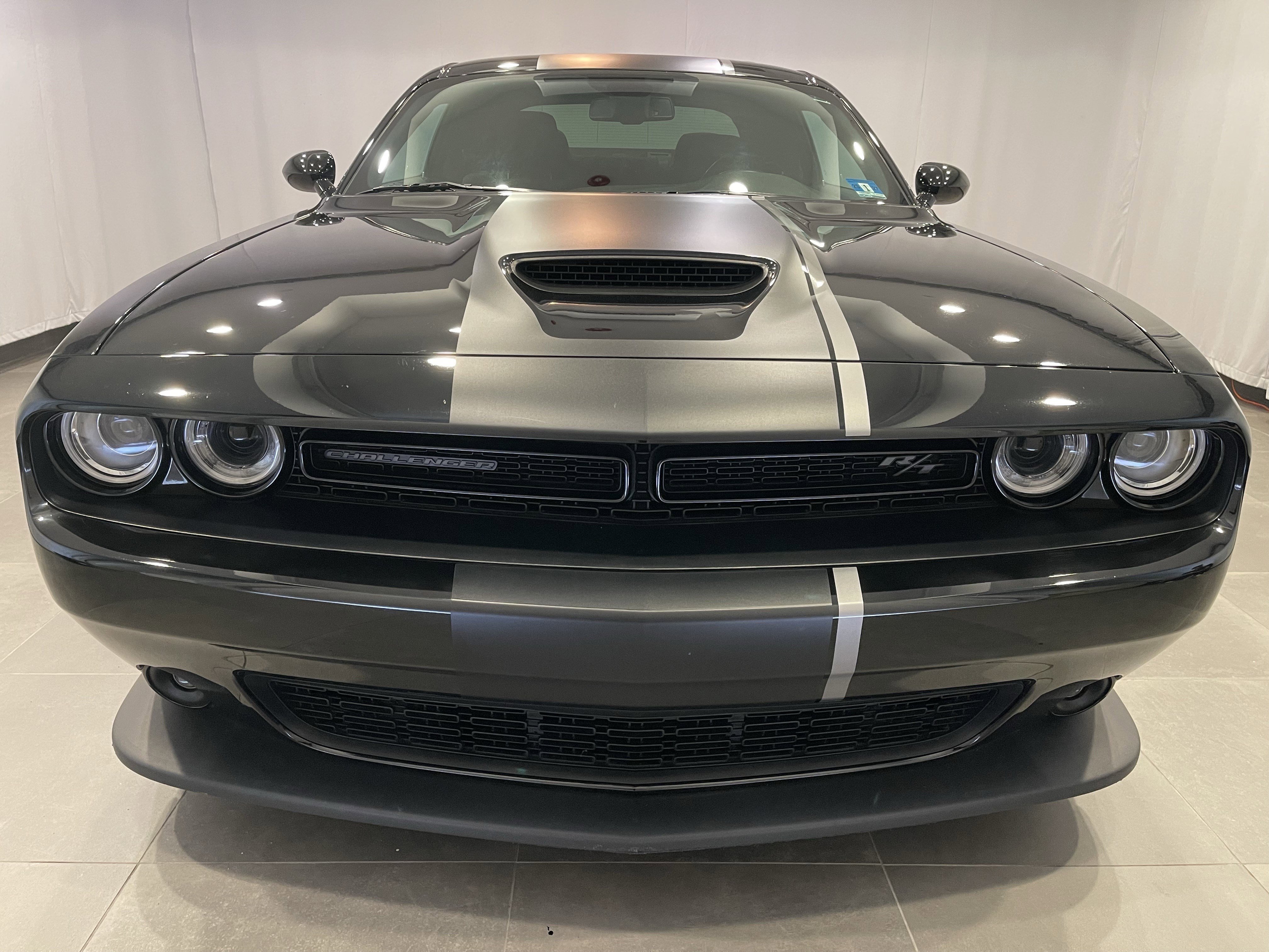 Used 2019 Dodge Challenger R/T w/ Stars & Stripes Edition RWD video 2