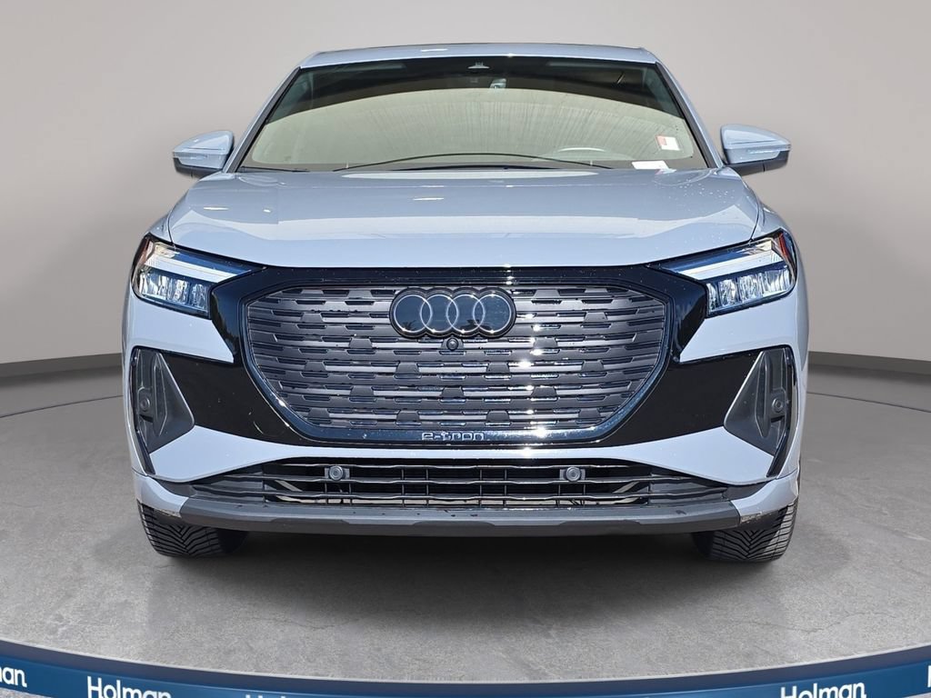 Used 2023 Audi Q4 e-tron Premium Plus AWD/4WD image 3