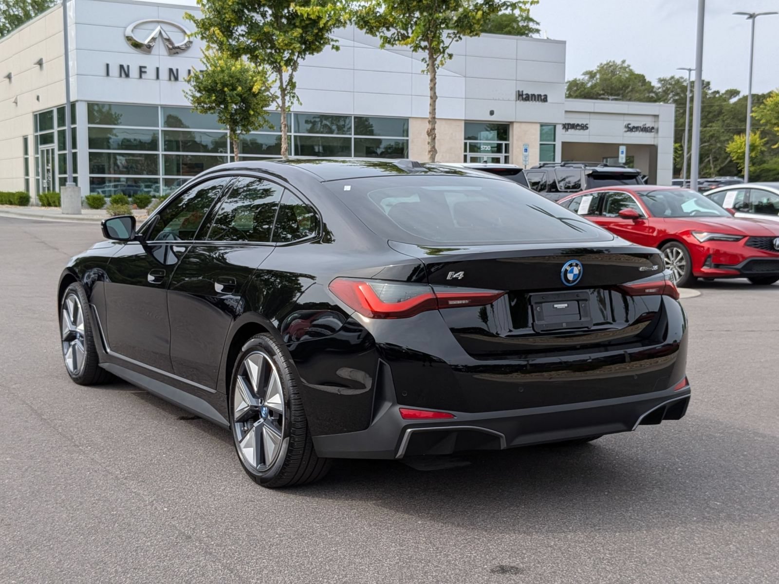 Used 2023 BMW i4 eDrive35 w/ Premium Package RWD image 5