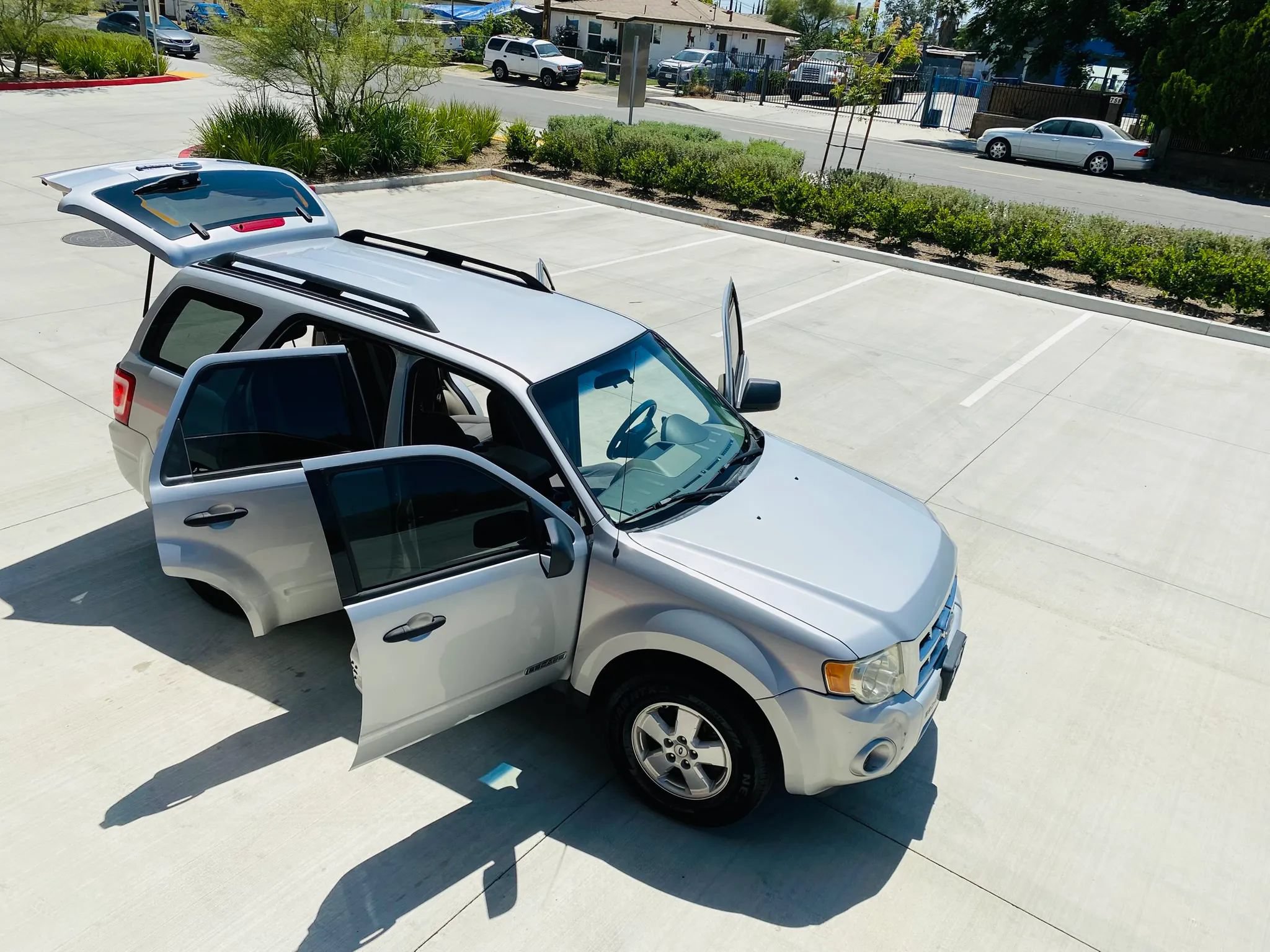 Used 2008 Ford Escape XLS FWD image 12