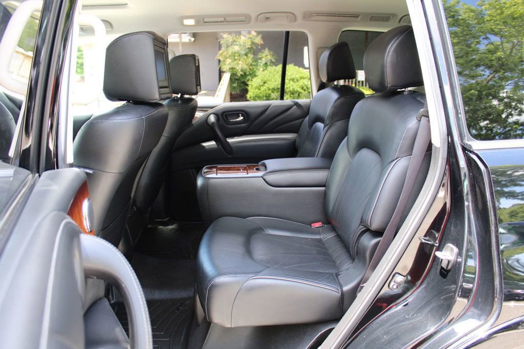 Used 2017 INFINITI QX80 2WD w/ Deluxe Technology Package image 36