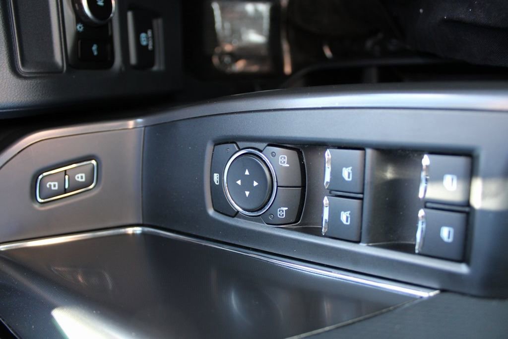 Used 2024 Ford F150 XLT w/ XLT Black Appearance Package image 22