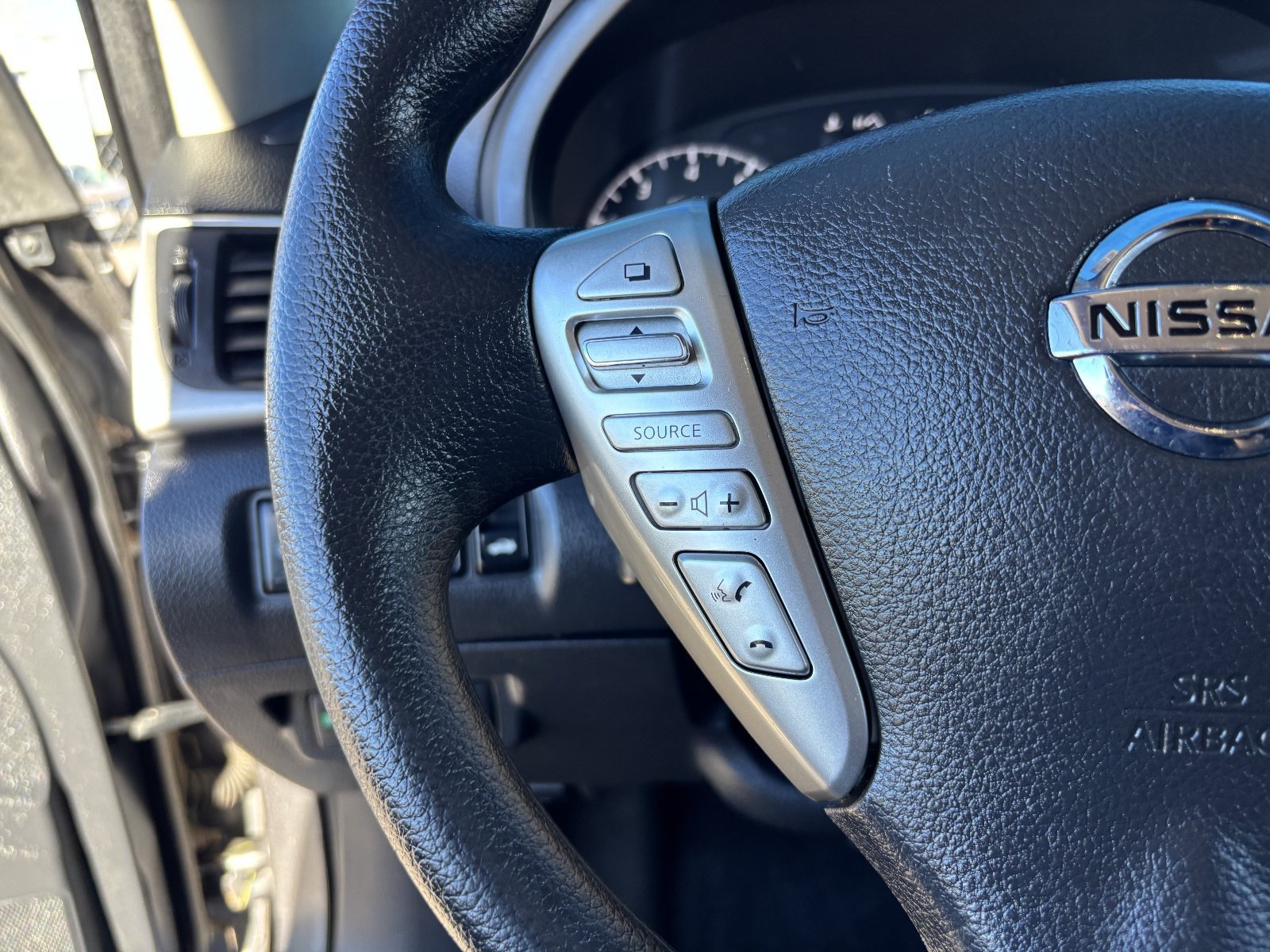 Used 2017 Nissan Sentra S FWD image 28