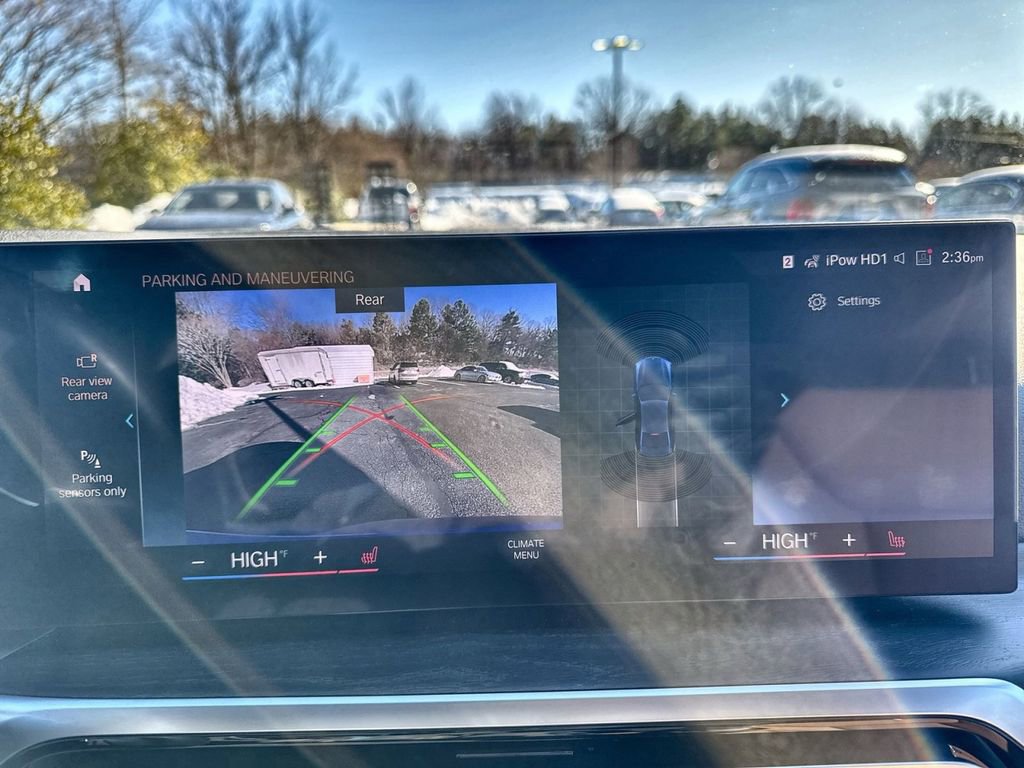 Used 2023 BMW 330i xDrive Sedan w/ M Sport Package image 17