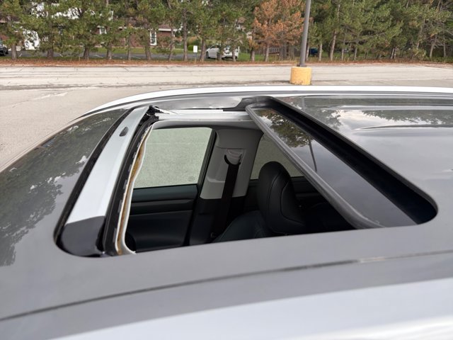Used 2026 Toyota Highlander XLE AWD/4WD image 16