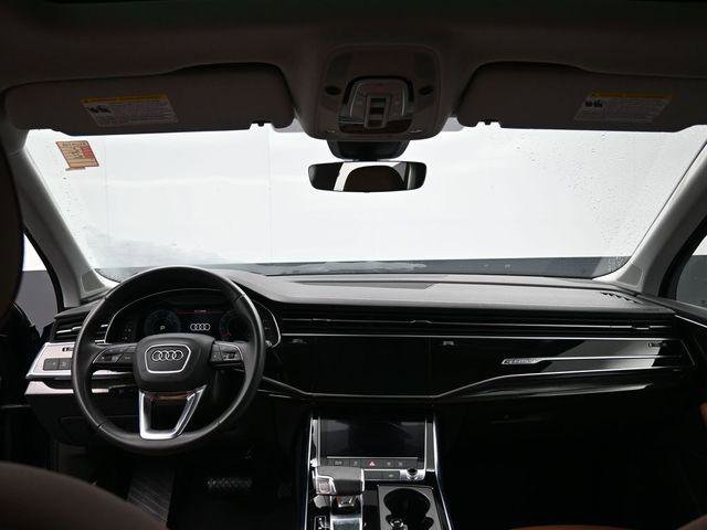 Used 2023 Audi Q7 3.0T Premium Plus w/ Premium Plus Package AWD/4WD image 28