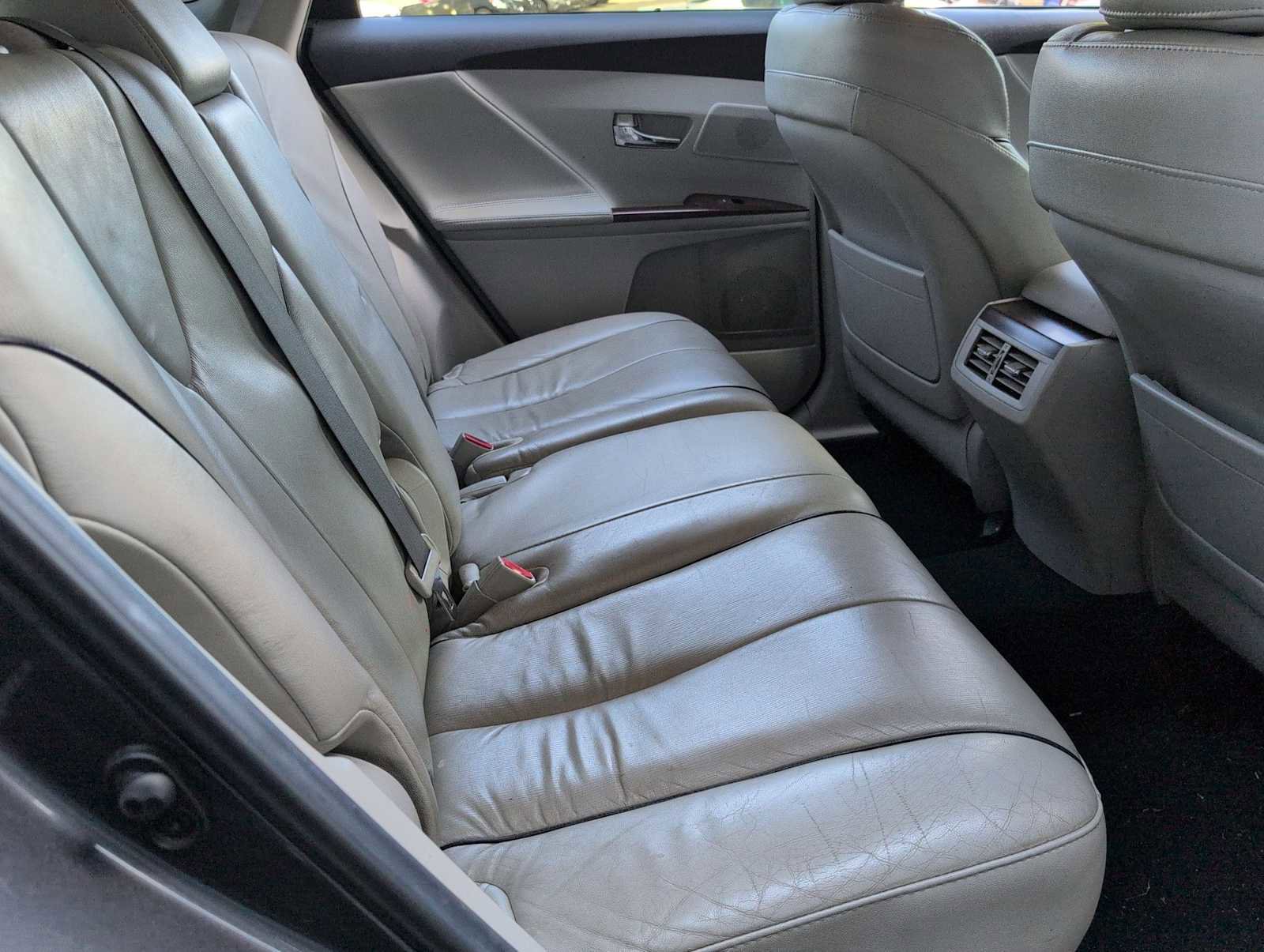Used 2011 Toyota Venza AWD w/ Comfort Pkg image 20