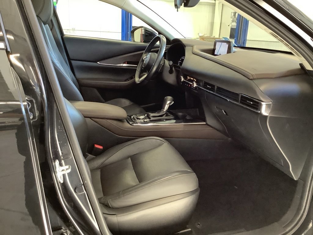 Certified 2021 MAZDA CX-30 AWD 2.5 S w/ Premium Package image 13