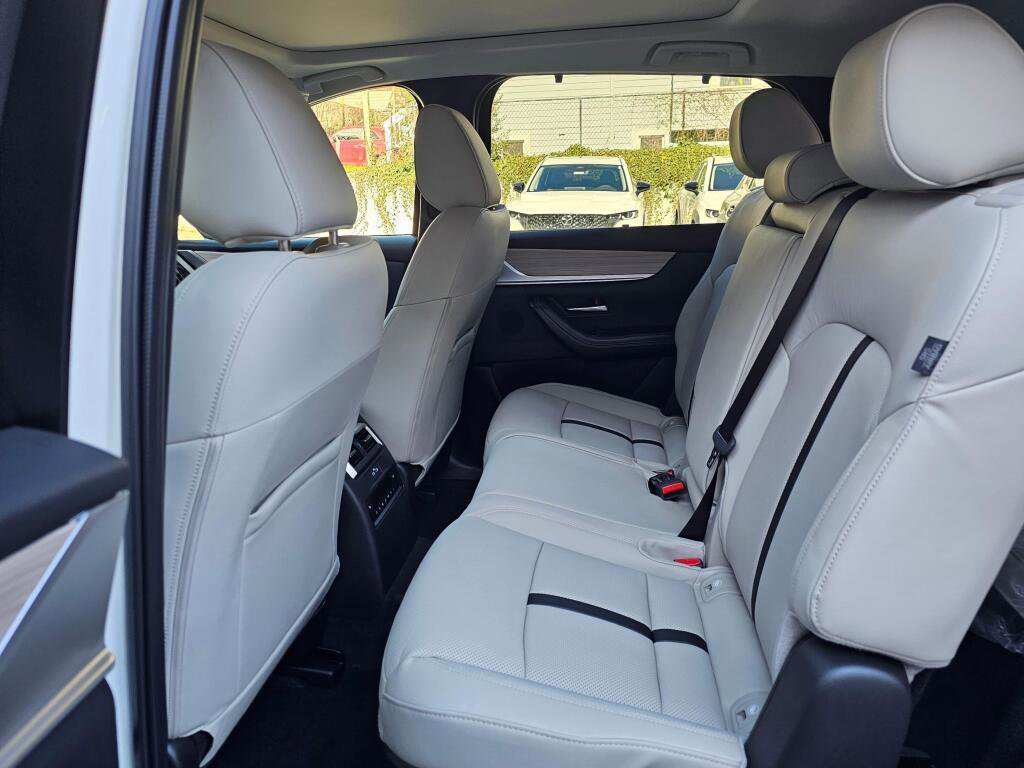 New 2026 MAZDA CX-90 3.3 Turbo w/ Premium Sport Pkg image 16