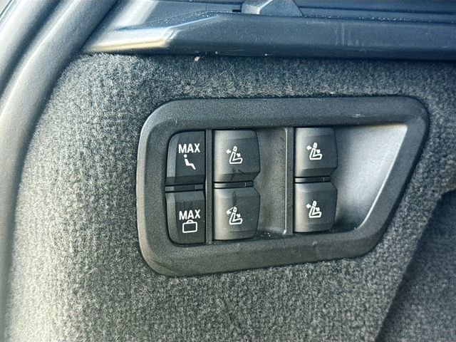 Used 2021 BMW X7 M50i w/ Executive Package AWD/4WD image 13