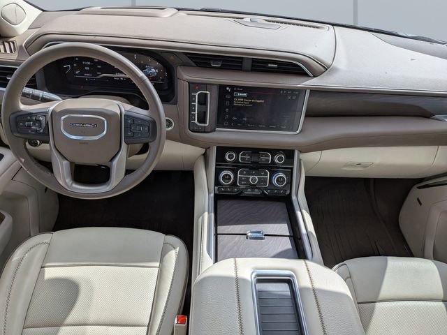 Used 2024 GMC Yukon Denali image 15