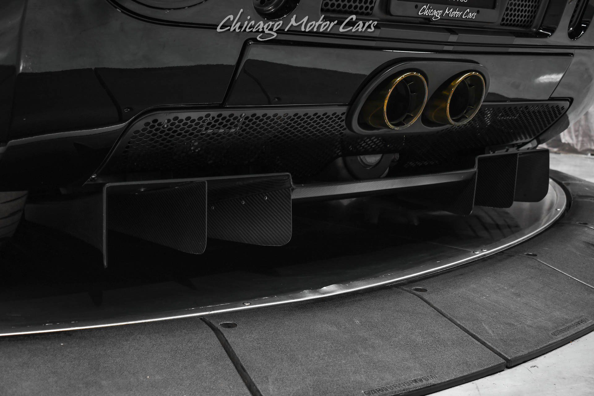 Used 2006 Ford GT image 45