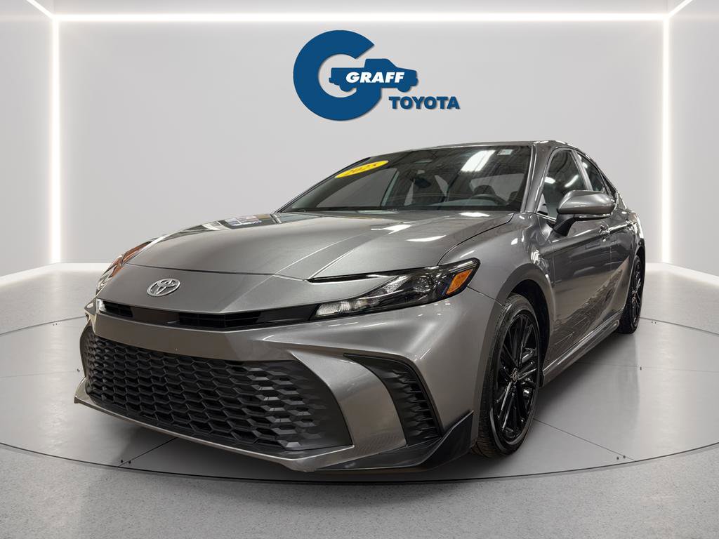 Used 2025 Toyota Camry SE