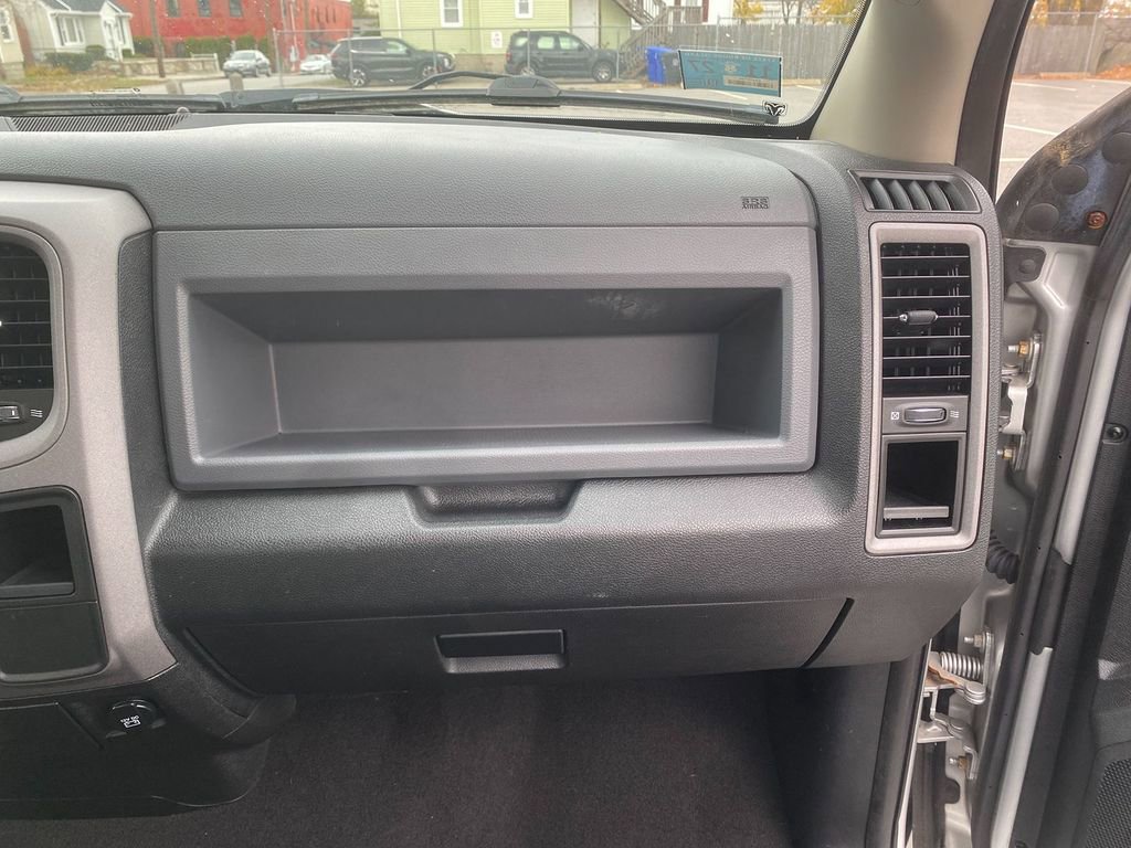 Used 2014 RAM 1500 Tradesman w/ Power & Remote Entry Group image 27