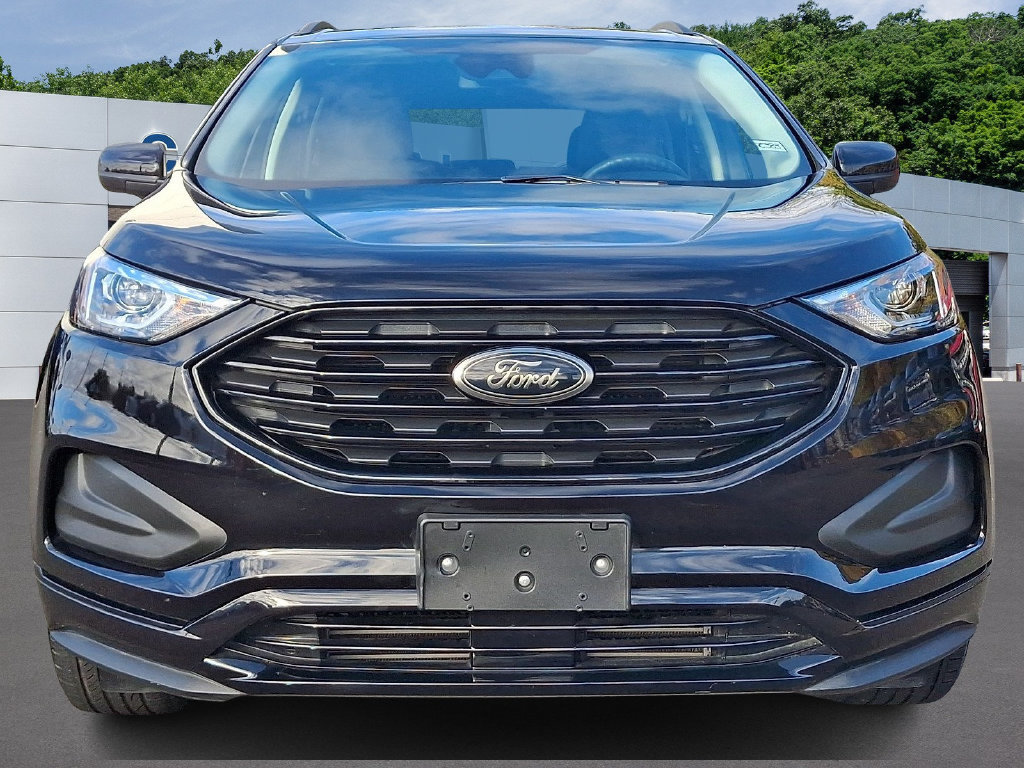 Certified 2024 Ford Edge SE w/ Black Appearance Package AWD/4WD image 2