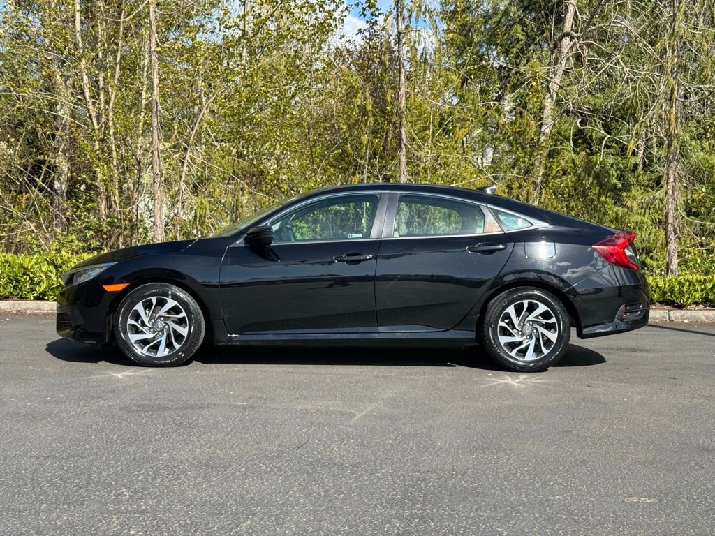 Used 2018 Honda Civic EX image 3