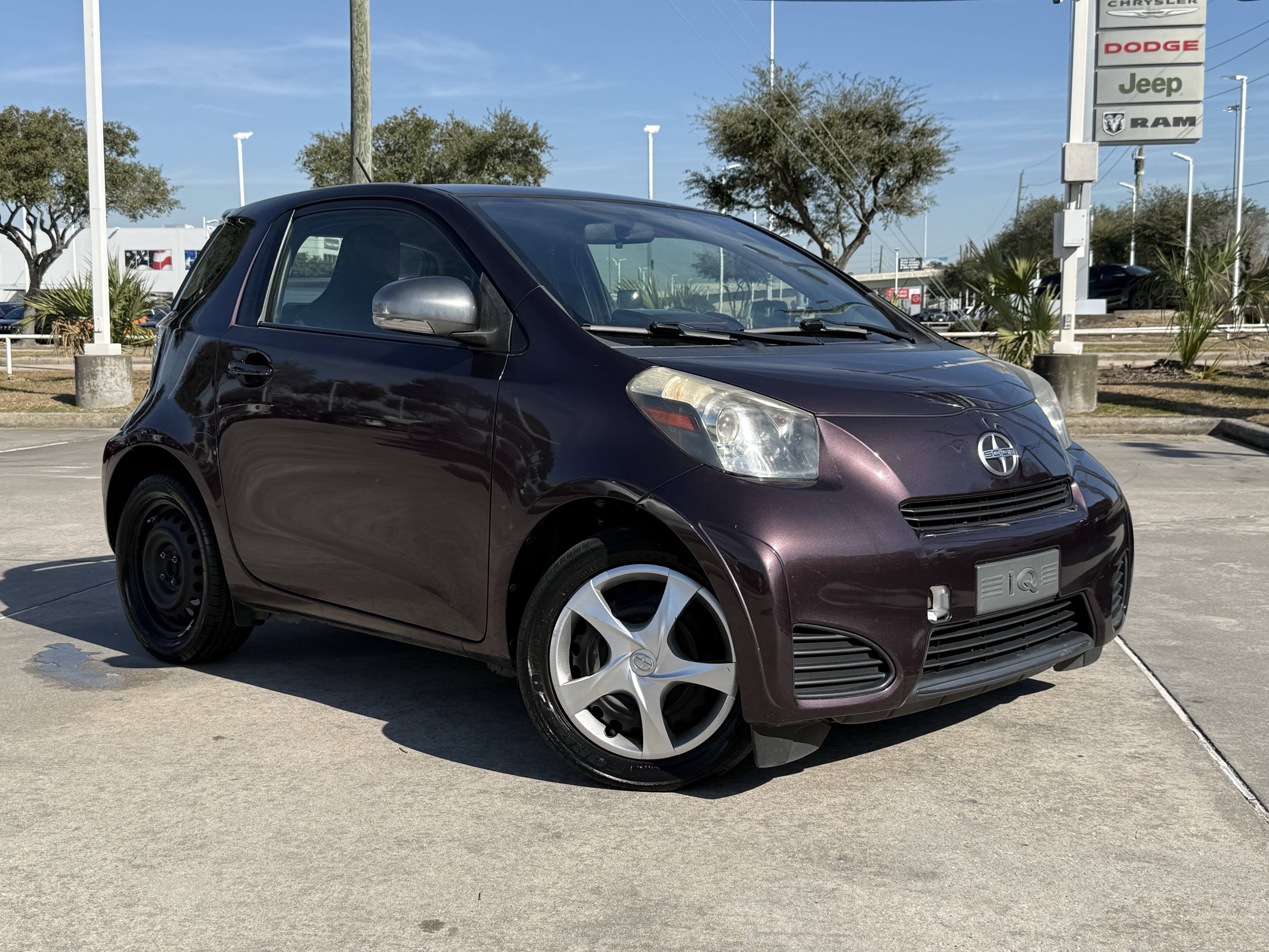 Used 2013 Scion iQ video 2