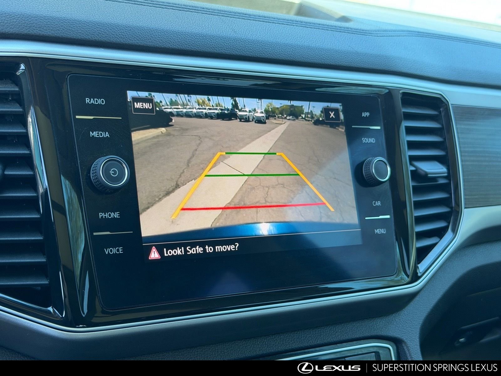 Used 2018 Volkswagen Atlas SEL image 26