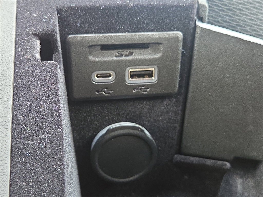 Used 2023 Cadillac CT5 Luxury image 24