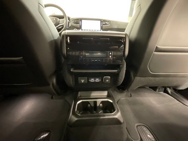 New 2026 Jeep Grand Wagoneer L 4WD image 27