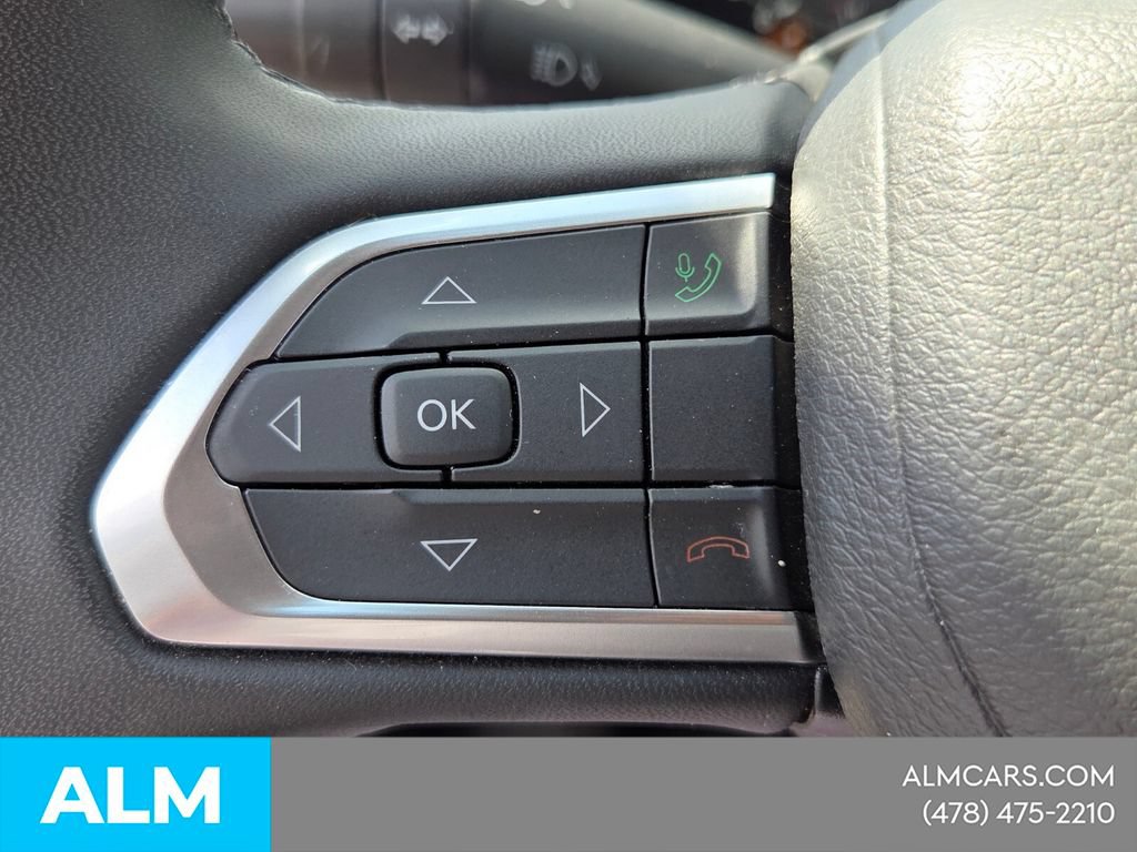 Used 2025 Jeep Compass Latitude AWD/4WD image 26