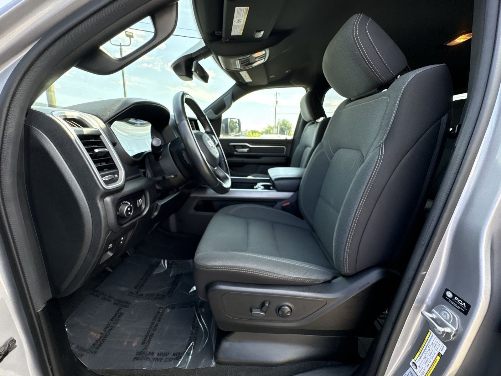 Used 2022 RAM 1500 Big Horn AWD/4WD image 13