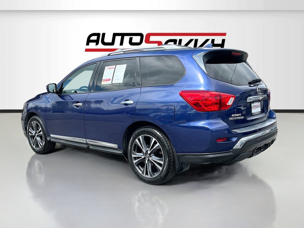 Used 2020 Nissan Pathfinder Platinum AWD/4WD image 5