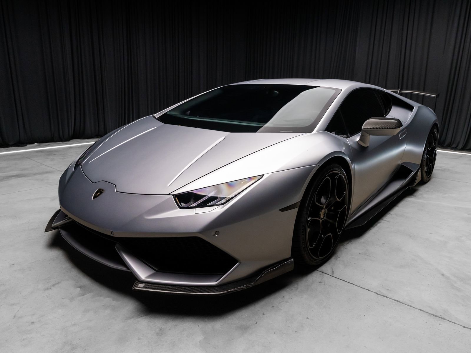 Used 2015 Lamborghini Huracan LP 610-4 AWD/4WD image 11