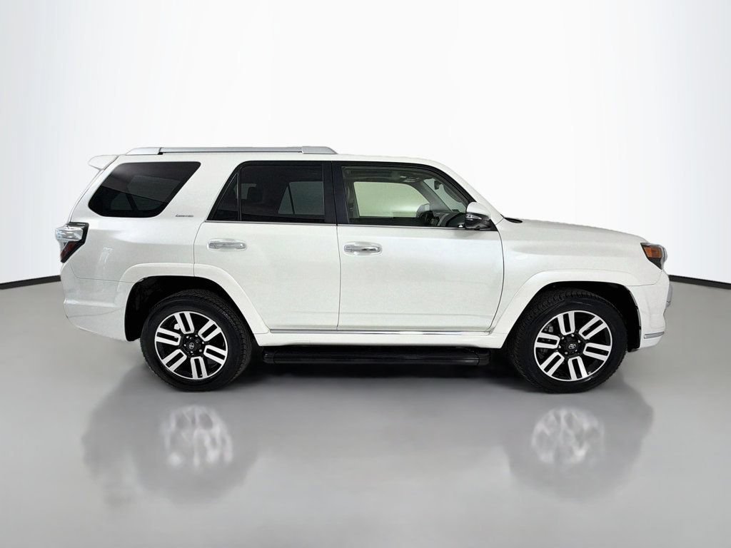 Used 2023 Toyota 4Runner Limited AWD/4WD image 8