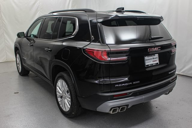 Certified 2026 GMC Acadia Elevation w/ Elevation Premium Package AWD/4WD image 7