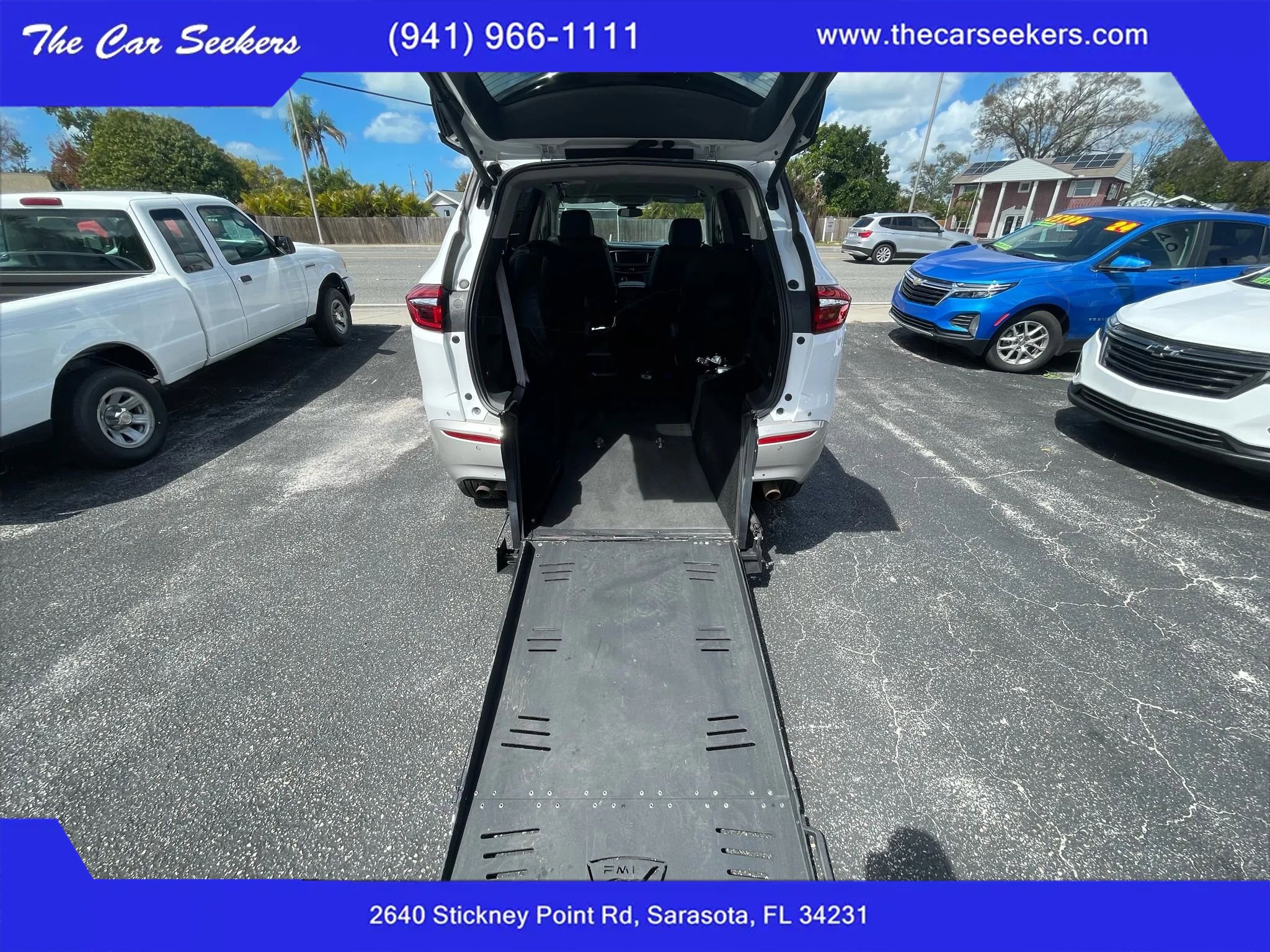 Used 2020 Buick Enclave Essence image 15