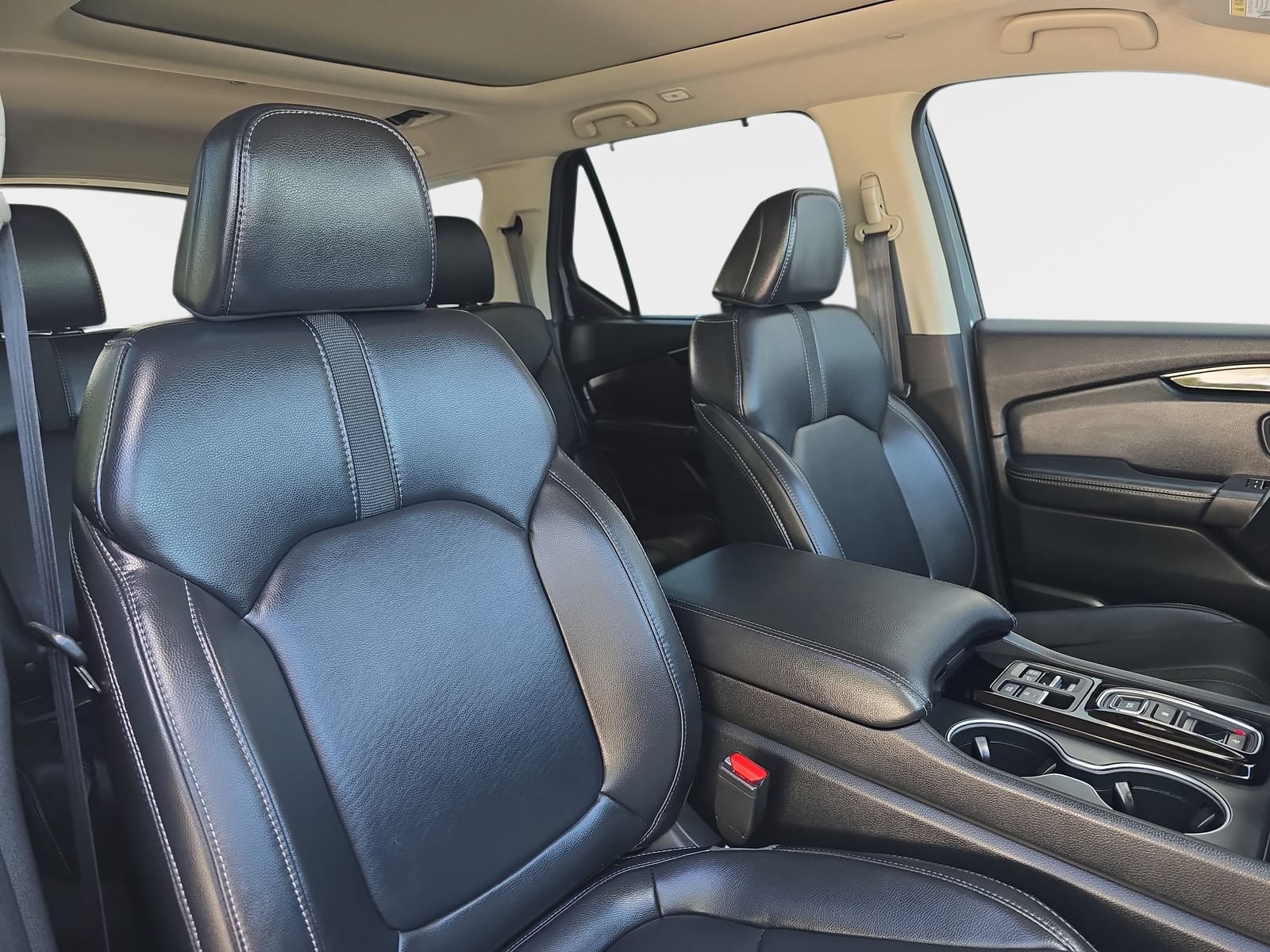 Certified 2024 Honda Pilot Touring image 12