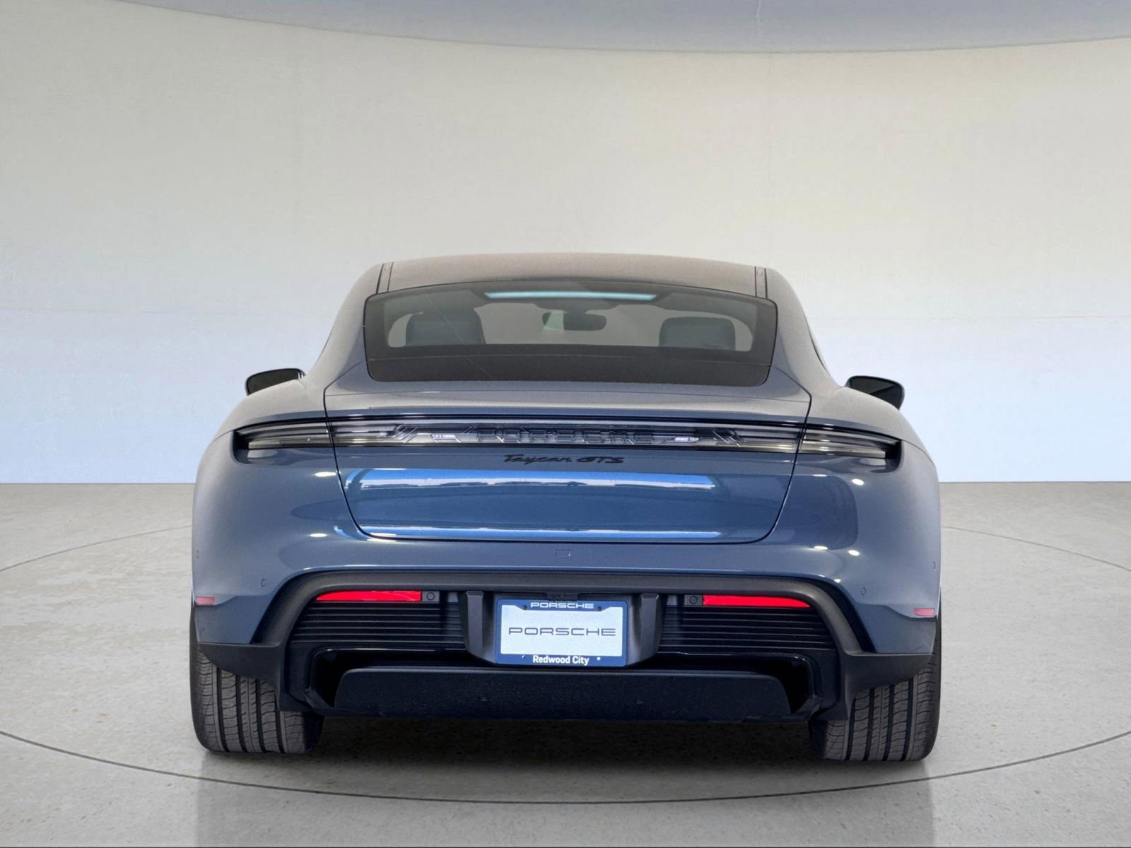 New 2026 Porsche Taycan GTS image 7