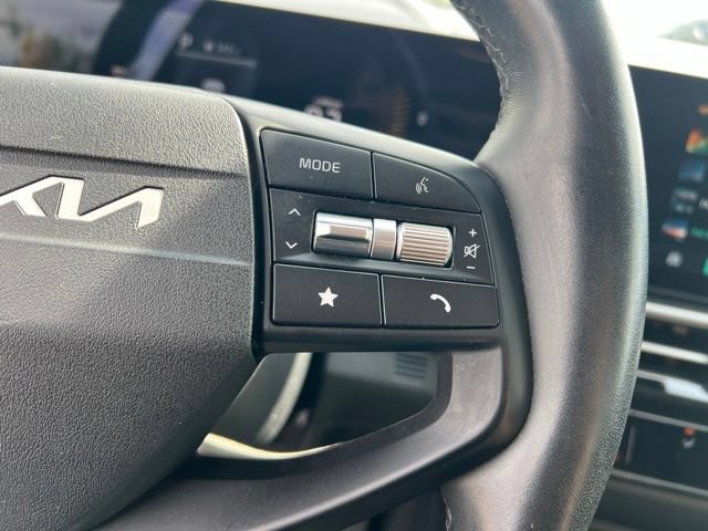 Certified 2026 Kia Sportage LX FWD image 16