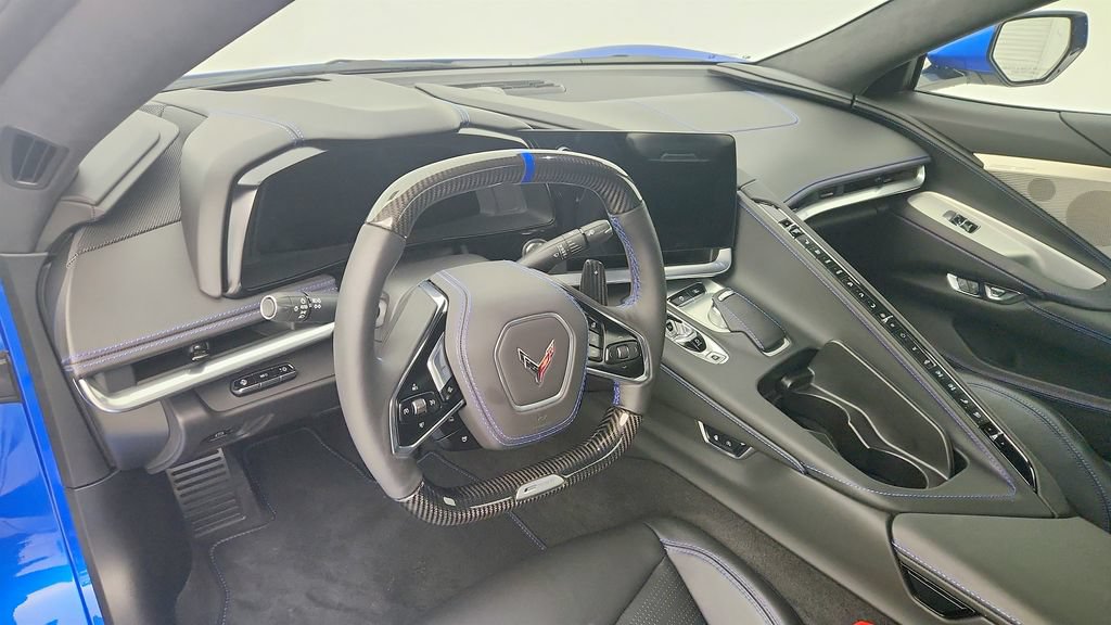 Used 2025 Chevrolet Corvette E-Ray AWD/4WD image 13