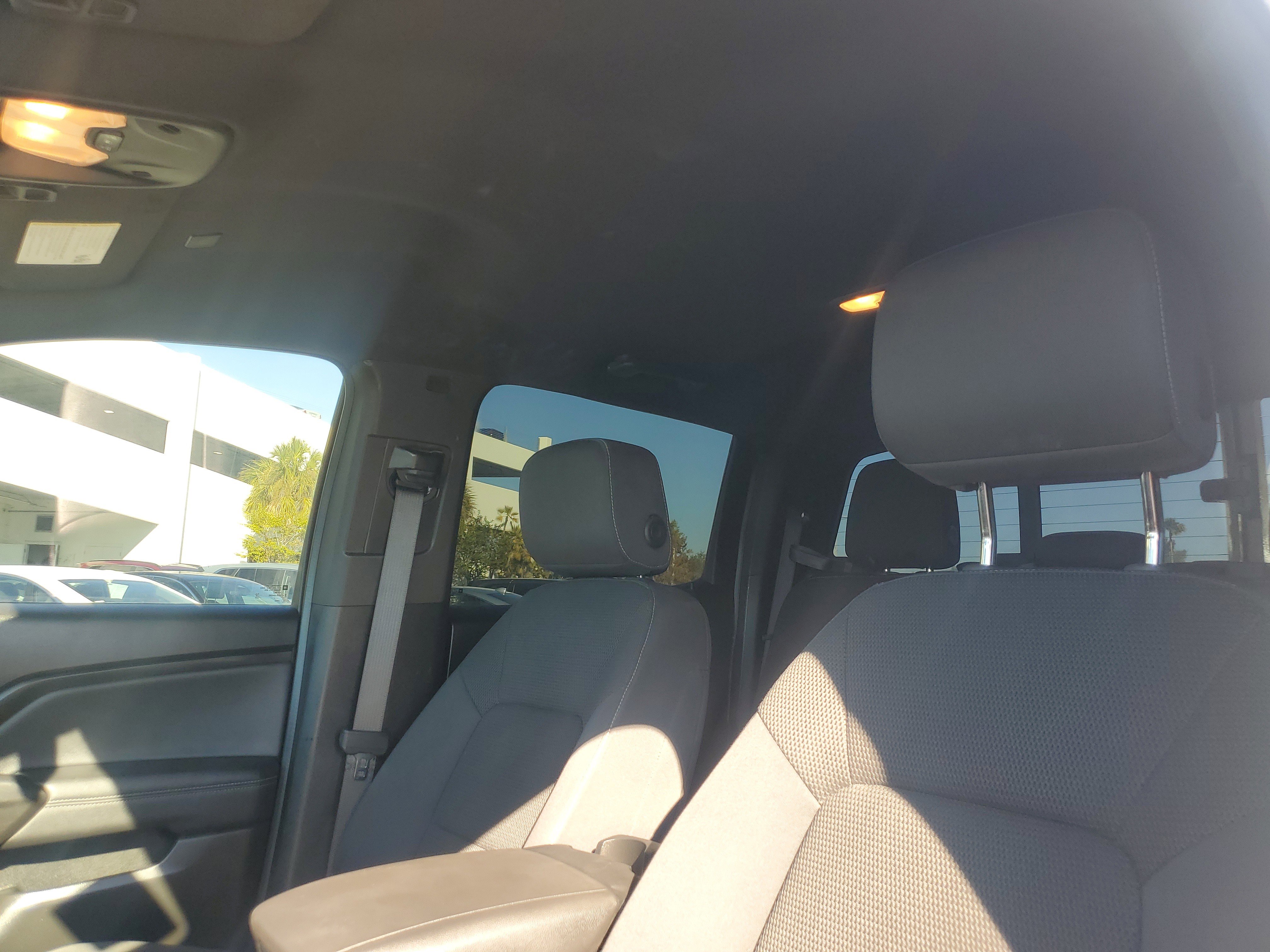 Used 2023 Chevrolet Colorado LT w/ LT Convenience Package II image 25