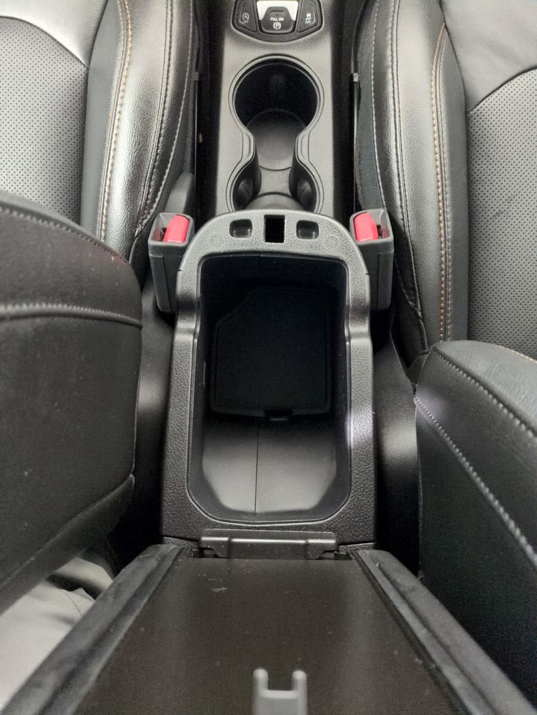 Used 2018 Jeep Compass Limited w/ Navigation Group image 24