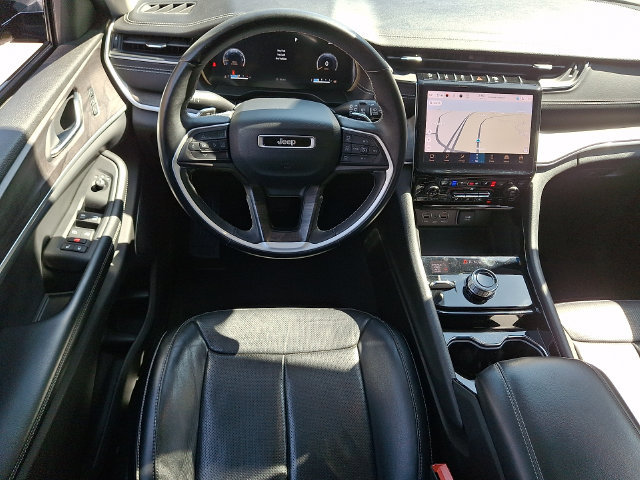 Used 2022 Jeep Grand Cherokee L Limited w/ Luxury Tech Group II AWD/4WD image 14