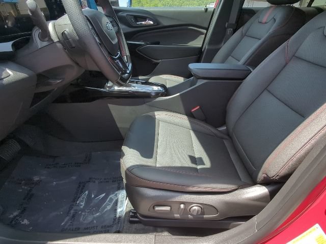 New 2026 Chevrolet Trax RS w/ Driver Confidence Package FWD image 10