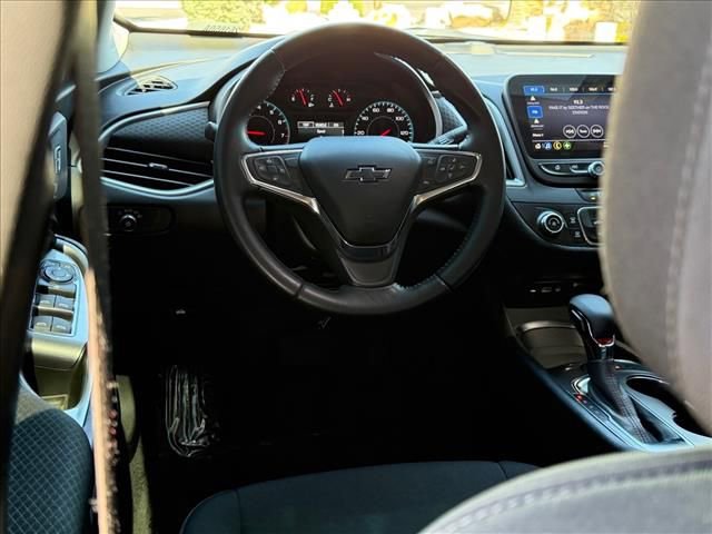 Certified 2021 Chevrolet Malibu RS FWD image 9