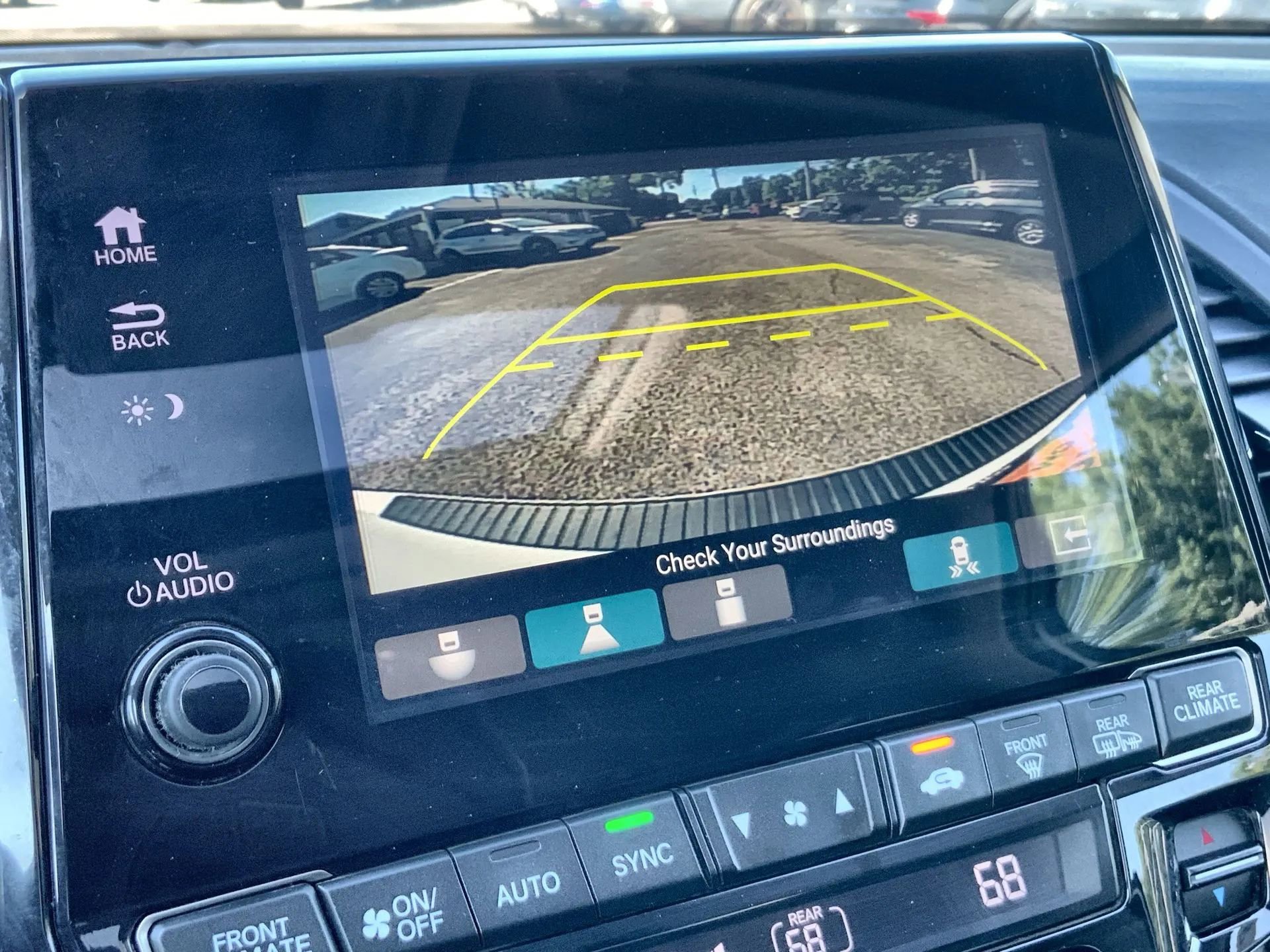 Used 2018 Honda Odyssey Elite image 24