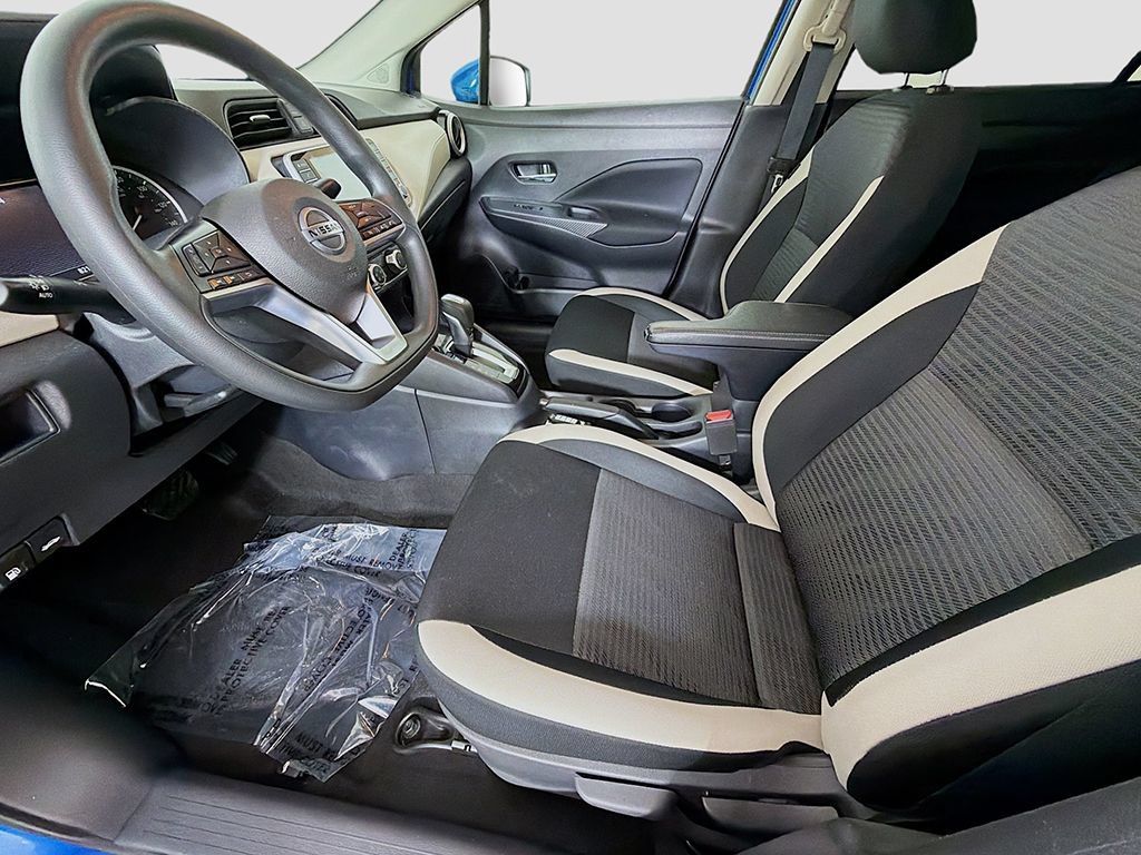 Used 2021 Nissan Versa SV FWD image 18