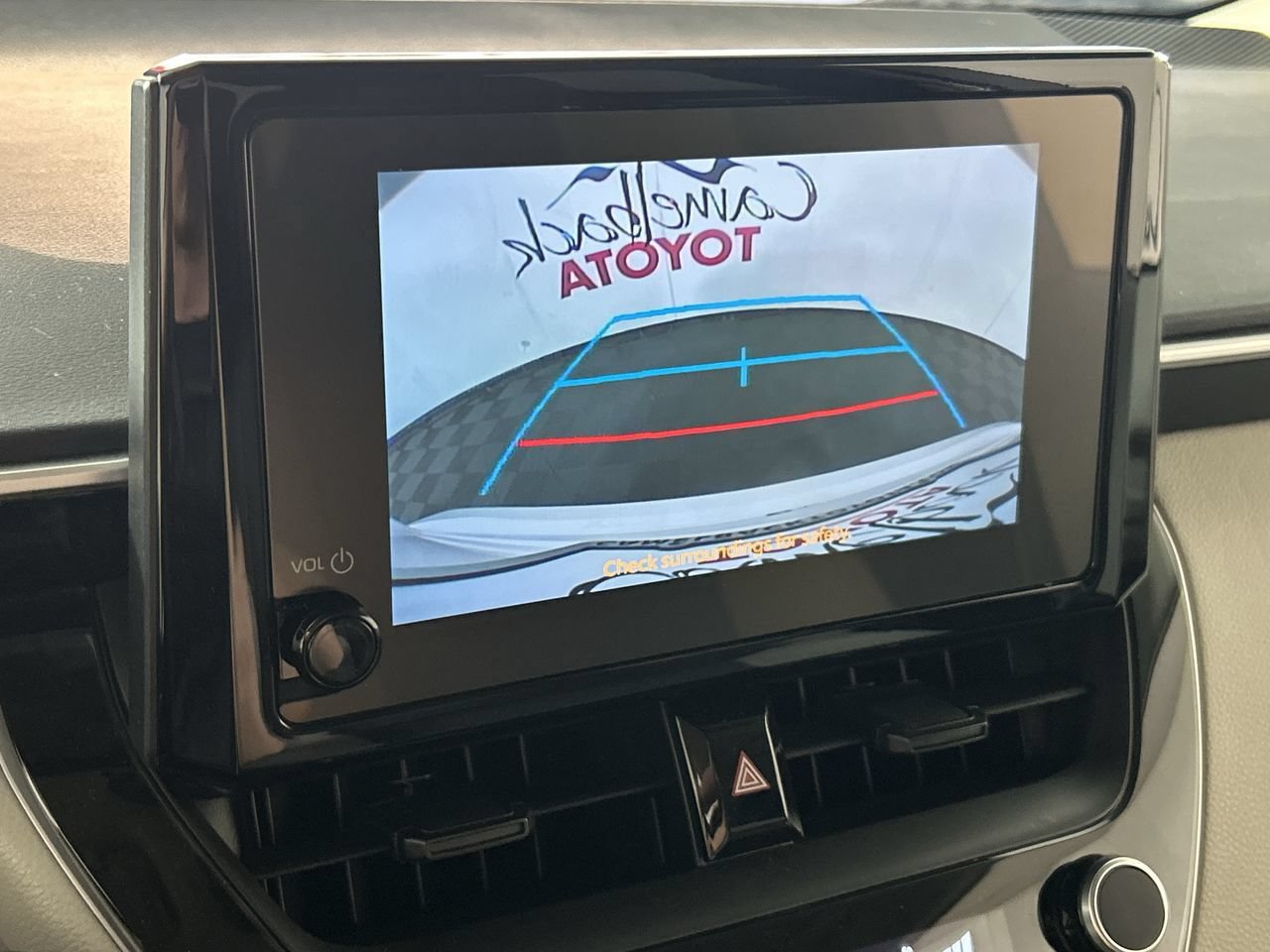 Used 2025 Toyota Corolla LE FWD image 18