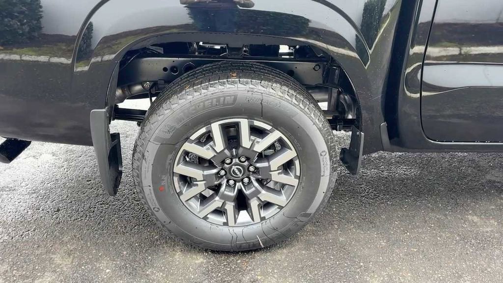 Certified 2026 Nissan Frontier SV w/ Tow Package image 7