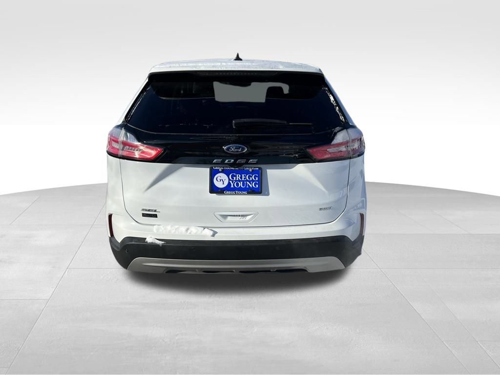 Used 2023 Ford Edge SEL w/ Convenience Package image 5