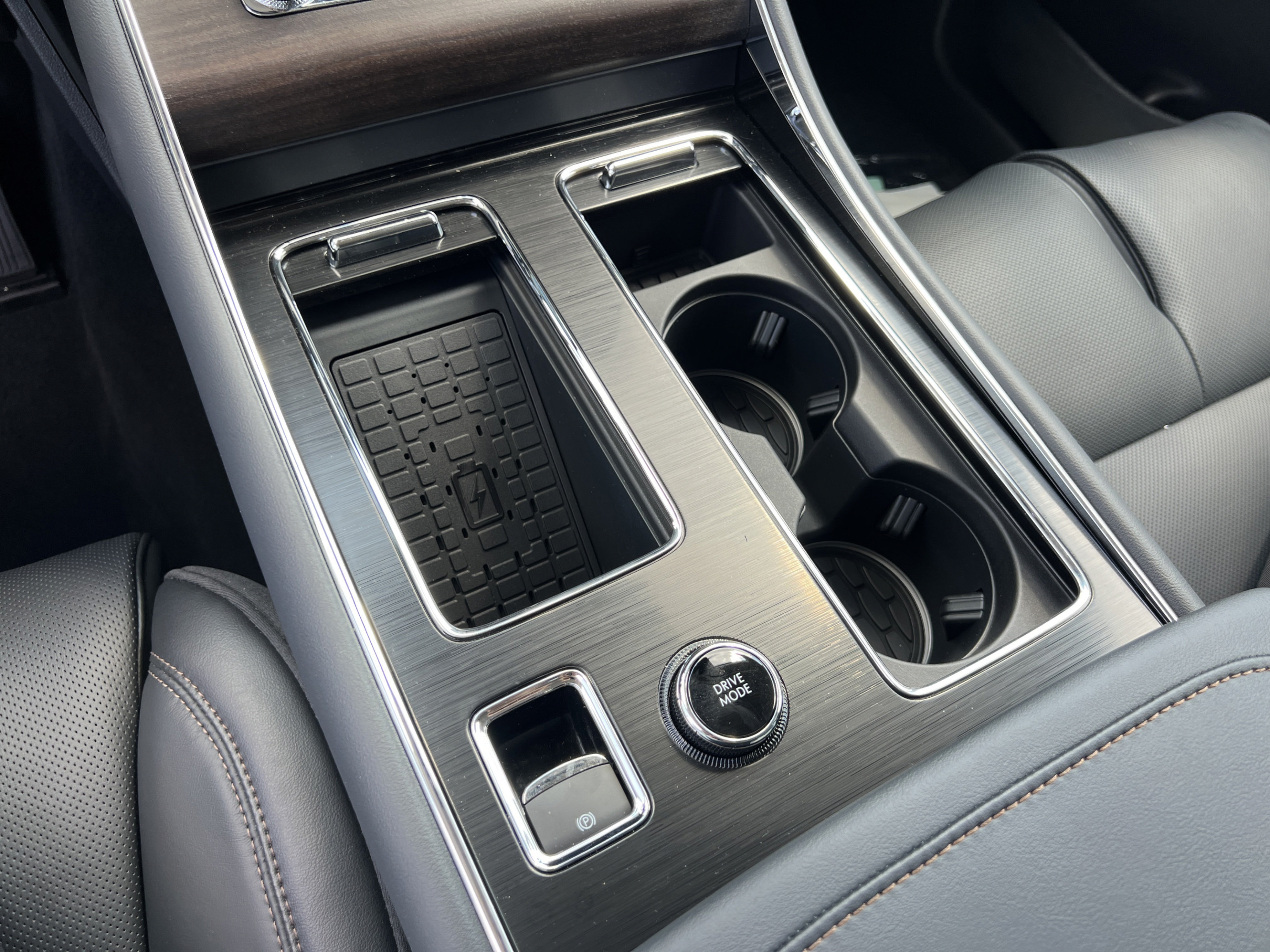 New 2026 Lincoln Aviator Reserve AWD/4WD image 21